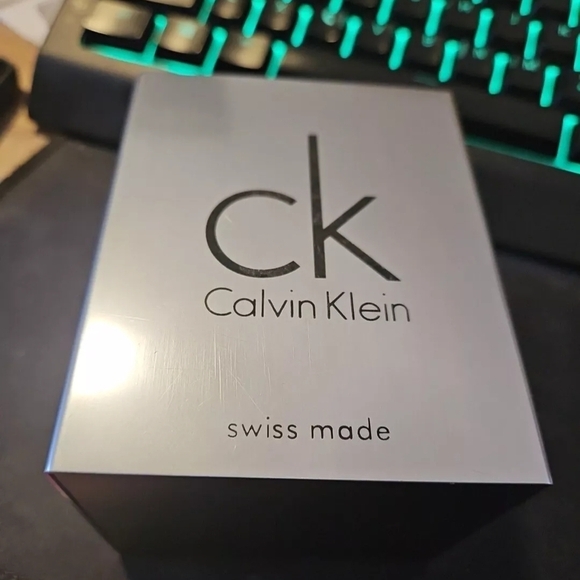 Calvin Klein Treasure Stainless Steel Bracelet Silver Dial Quartz Womens Watch - Picture 8 of 9